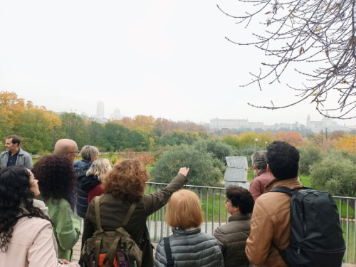 Recorrido por diversos parques históricos englobados en el concepto de infraestructura verde en el borde oeste del centro de Madrid 