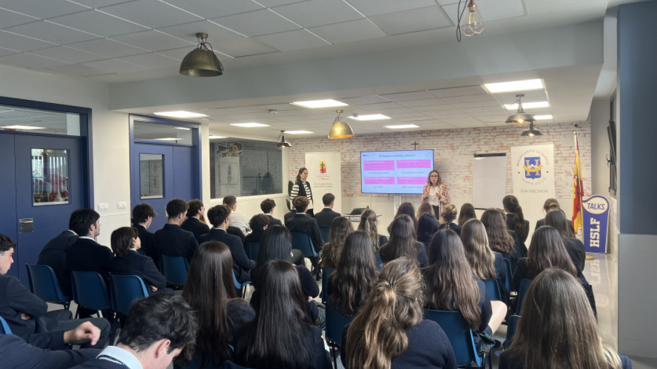 Taller dirigido a estudiantes de bachillerato, cuyo objetivo es ofrecer una comprensión del perdón saludable en las relaciones de pareja y el autocuidado a través del perdón.