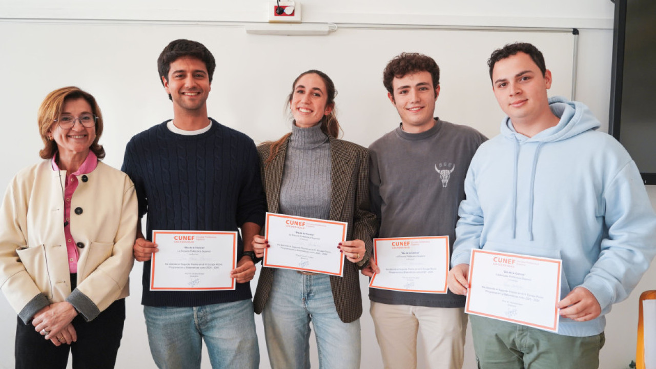 Participantes del Escape Room: Programación y Matemáticas.