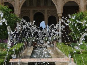 Jardines de la Alhambra. / cnsconsultores (PIXABAY)