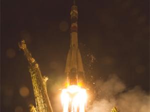 Lanzamiento del Soyuz MS-05. / (NASA/Joel Kowsky)