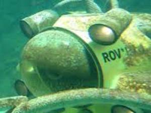 Baterías que 'beben' agua de mar, ¿propulsión sin límite para los robots submarinos?
